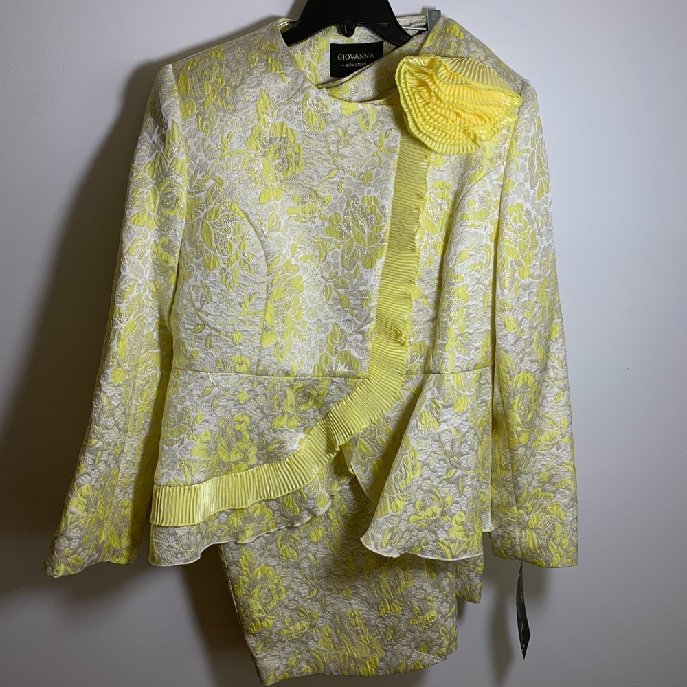 Women’s 2pc suit